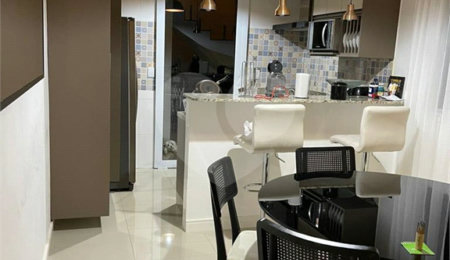 Casa à venda com 3 suítes no condomínio Residencial Rubi, Mogi das Cruzes - SP