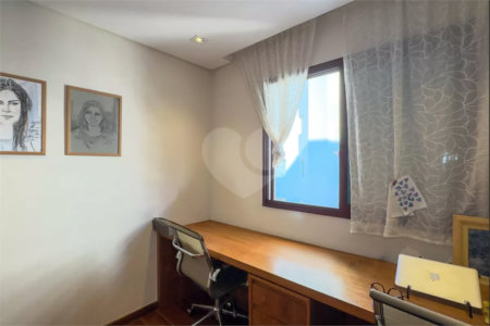 Apartamento à venda com 3 quartos, sendo 1 suíte, em Brooklin Paulista, São Paulo, SP
