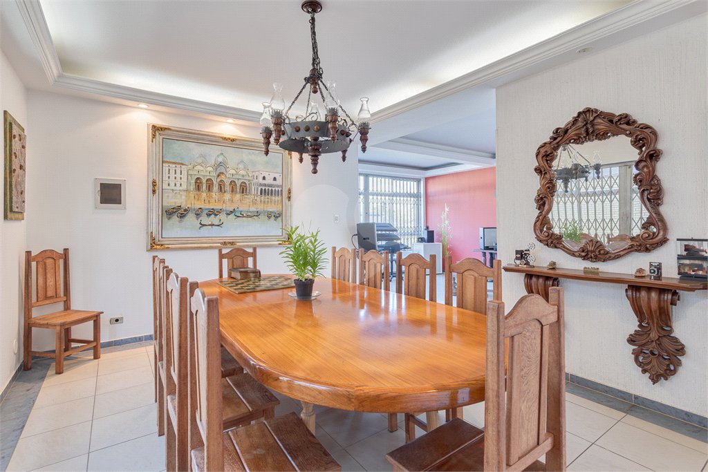 Casa à venda com 3 quartos, sendo 1 suíte, em Brooklin, São Paulo, SP