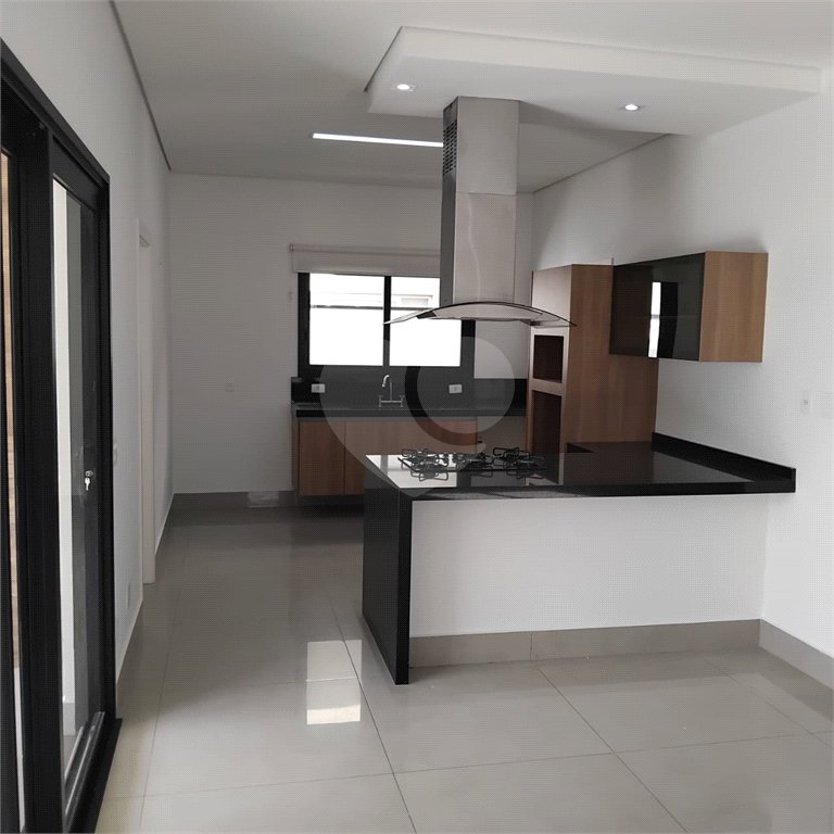 Casa à venda com 3 suítes no condomínio Condomino Parque dos Alecrins, Campinas - SP