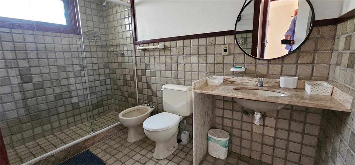 Casa em condomínio à venda ou para alugar com 3 quartos, sendo 2 suítes,  em Praia Rasa, Armação dos Búzios, RJ