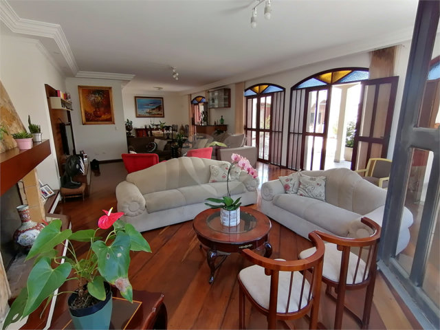 Casa Térrea à venda com 3 quartos, sendo 1 suíte,  em Vila Mariana, São Paulo, SP