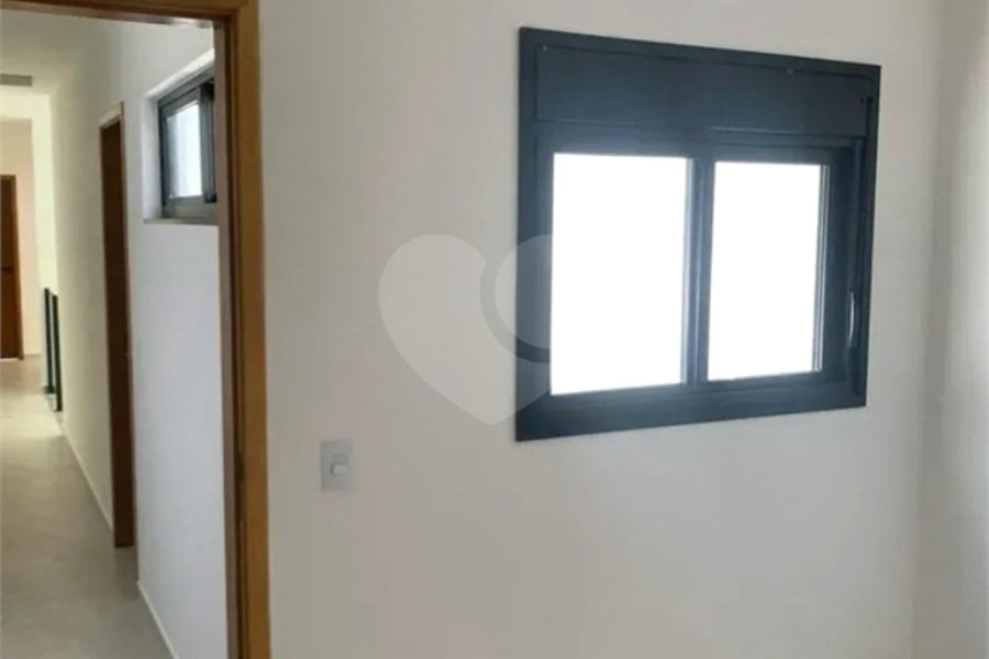 Sobrado à venda com 3 quartos, sendo 1 suíte,  em Jardim Maristela, São Paulo, SP