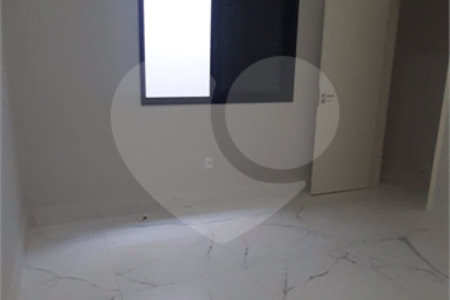 Sobrado à venda com 3 suítes em Vila Avaí, Indaiatuba, SP