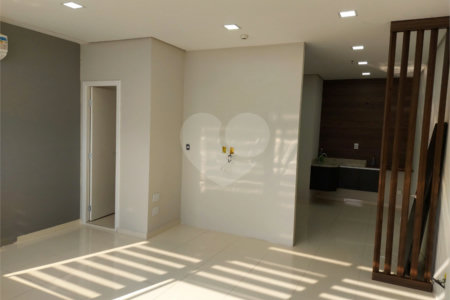 Sala à venda em Vila Mogilar, Mogi das Cruzes, SP