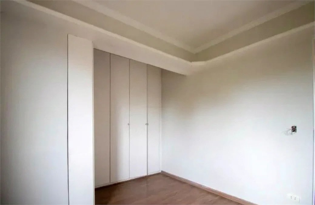 Apartamento à venda com 3 quartos, sendo 1 suíte,  em Jardim Ampliação, São Paulo, SP