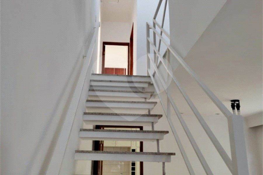 Sobrado à venda com 3 quartos, sendo 1 suíte,  em Vila Medeiros, São Paulo, SP