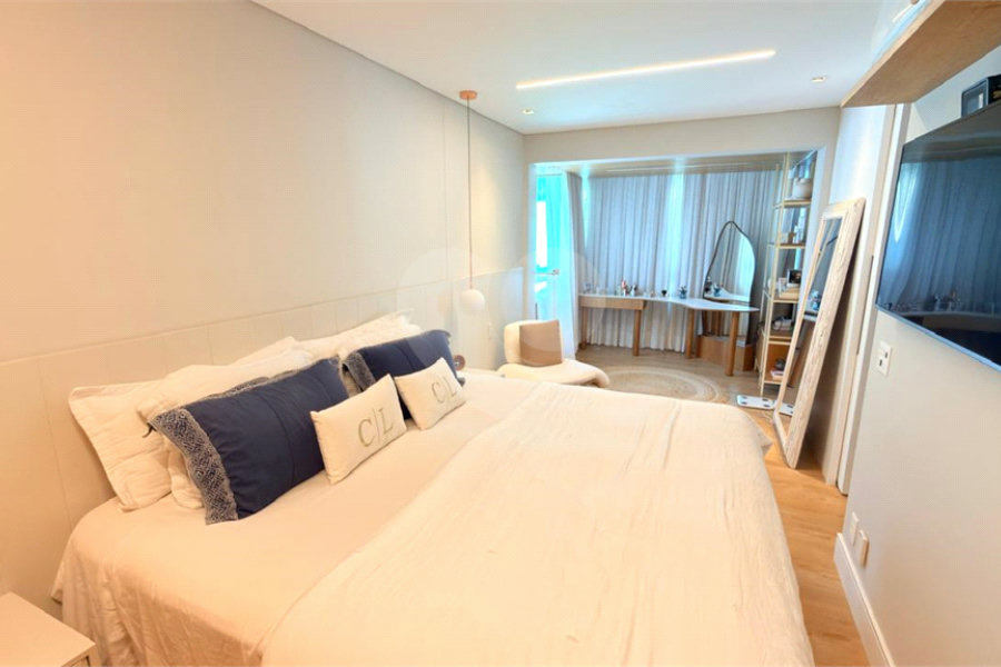 Apartamento à venda com 4 suítes em Santana, São Paulo, SP