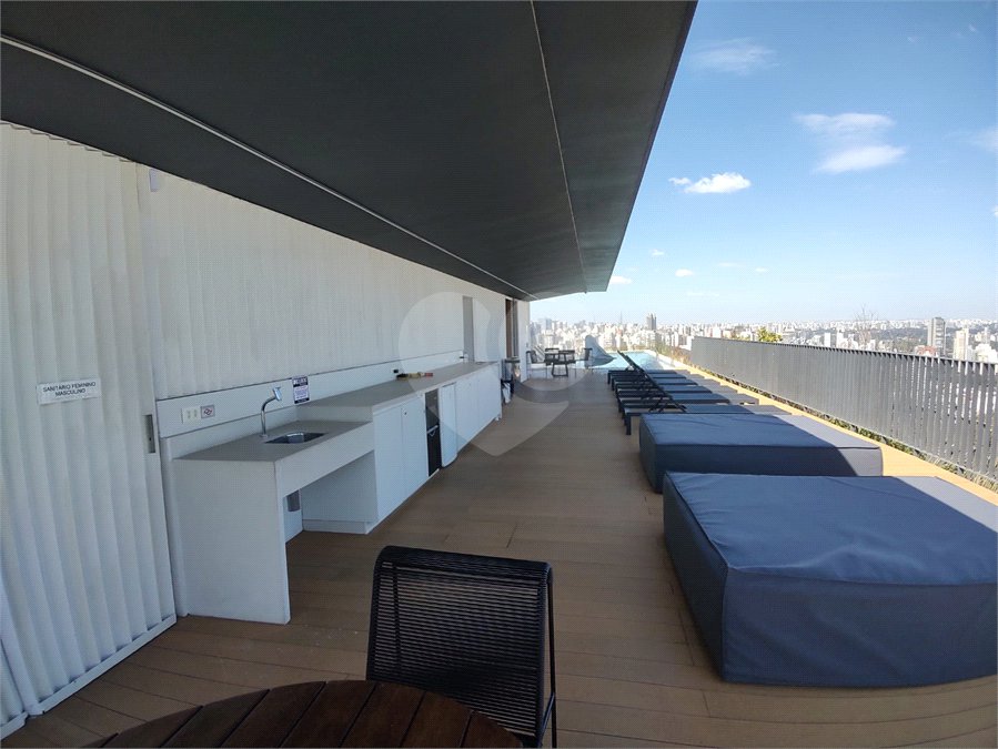 Apartamento à venda ou para alugar com 1 suíte em Jardim das Bandeiras, São Paulo, SP