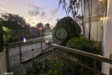 Casa à venda com 8 quartos, sendo 2 suítes, em Indianópolis, São Paulo, SP
