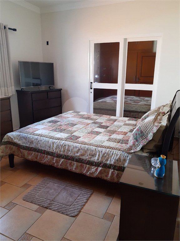 Casa à venda com 3 quartos, sendo 1 suíte, no condomínio Vila Real Bonfim Paulista, Ribeirão Preto - SP