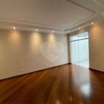 Sobrado à venda com 3 quartos, sendo 2 suítes, em Vila Palmeiras, São Paulo, SP