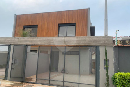 Casa à venda com 3 suítes em Loteamento Loanda, Atibaia, SP