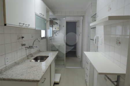 Apartamento à venda com 2 quartos, sendo 1 suíte,  em Indianópolis, São Paulo, SP