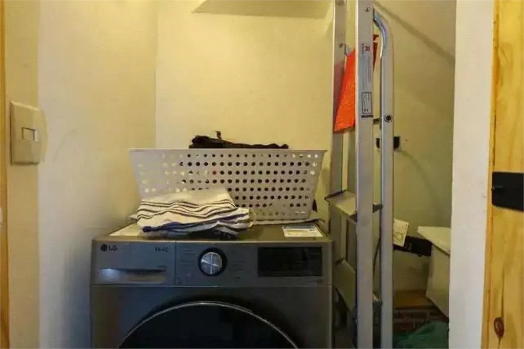 Casa à venda com 2 quartos, sendo 1 suíte, no condomínio Cube Real Parque, São Paulo - SP