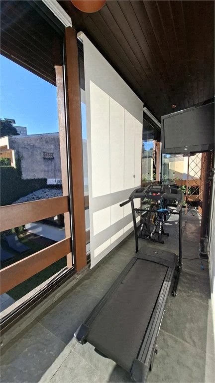 Casa à venda com 5 quartos, sendo 4 suítes, em Butantã, São Paulo, SP