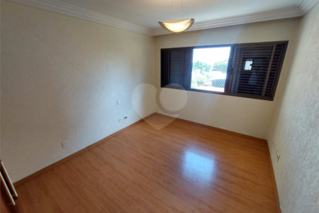 Apartamento para alugar com 3 quartos, sendo 1 suíte,  no Centro, Indaiatuba, SP