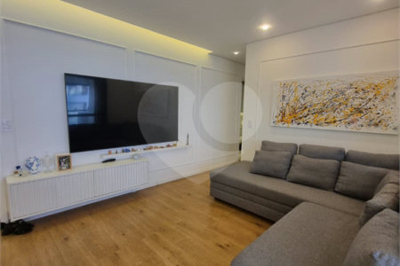 Apartamento à venda com 2 quartos, sendo 1 suíte, em Vila Mariana, São Paulo, SP