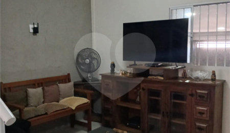 Sobrado à venda com 3 quartos, sendo 1 suíte,  em Villa Di Cesar, Mogi das Cruzes, SP