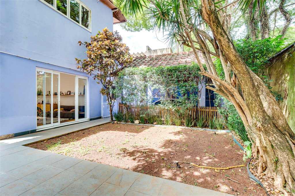 Casa à venda com 2 suítes em Alto da Boa Vista, São Paulo, SP