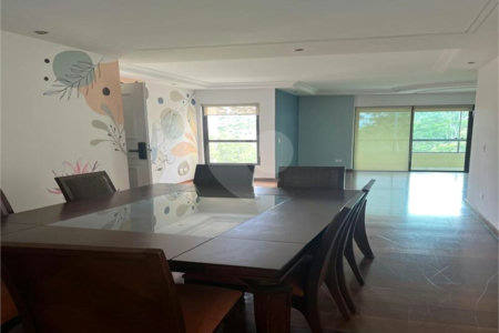 Apartamento à venda com 4 quartos, sendo 2 suítes, em Paraisópolis, São Paulo, SP