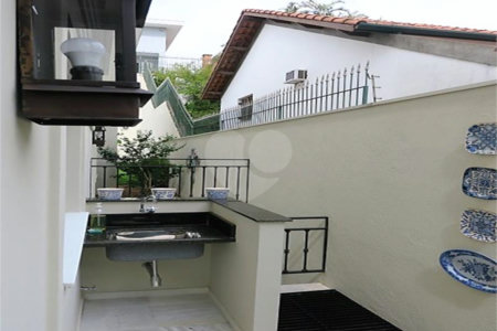Casa à venda com 3 suítes em Vila Inah, São Paulo, SP