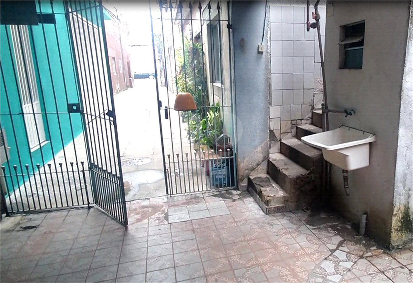 Sobrado à venda com 4 quartos em Parque Edu Chaves, São Paulo, SP