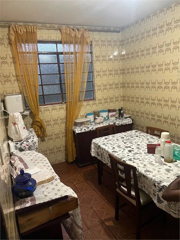 Casa à venda com 3 quartos em Vila Dalva, São Paulo, SP