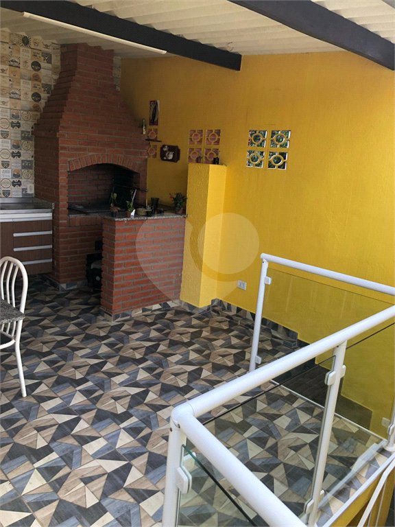 Casa à venda com 3 quartos, sendo 1 suíte,  em Vila Amélia, Poá, SP