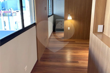 Cobertura à venda com 3 suítes em Vila Nova Conceição, São Paulo, SP