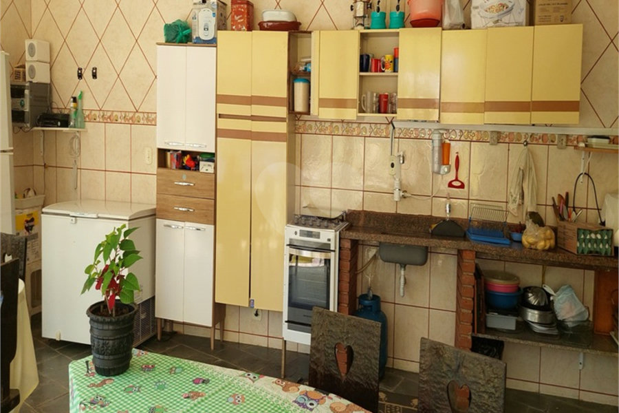Casa à venda com 3 quartos, sendo 1 suíte, em Pirucaia, Mairiporã, SP