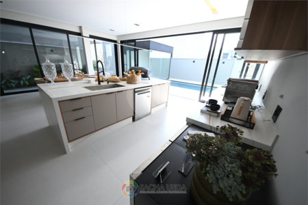 Casa à venda com 4 suítes no condomínio Residencial Dona Maria Candida, Indaiatuba - SP