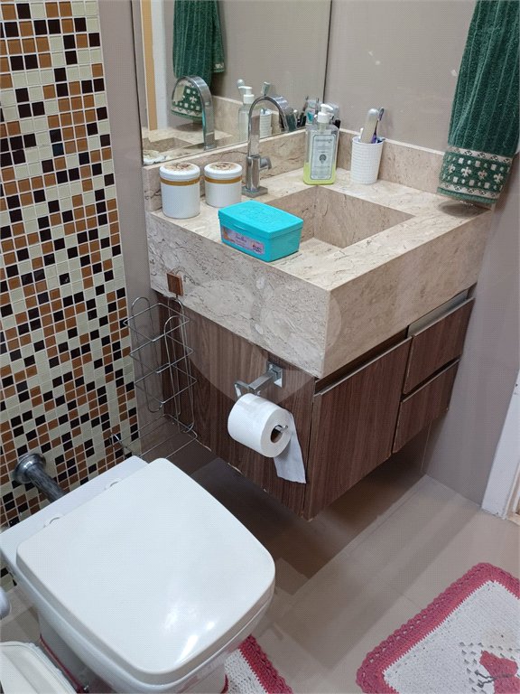 Sobrado à venda com 3 quartos, sendo 1 suíte,  em Ermelino Matarazzo, São Paulo, SP