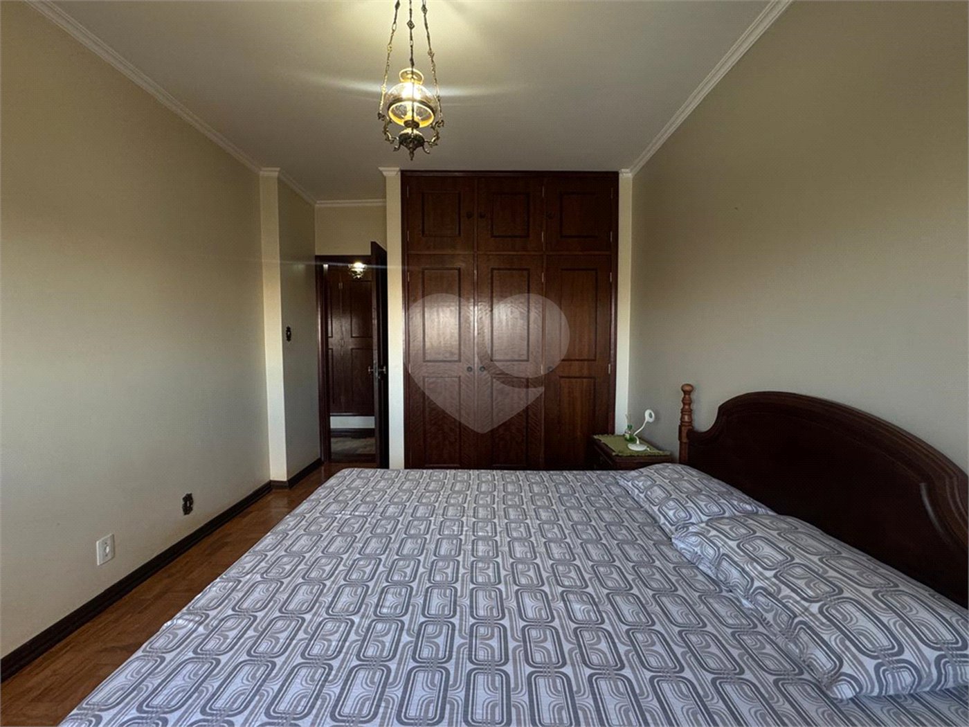 Apartamento à venda com 3 quartos, sendo 1 suíte, no Centro, Ribeirão Preto, SP