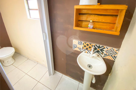 Casa à venda com 3 quartos em Vila Mazarino, Itapetininga, SP