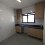 Apartamento à venda com 5 quartos, sendo 2 suítes, em Aclimação, São Paulo, SP