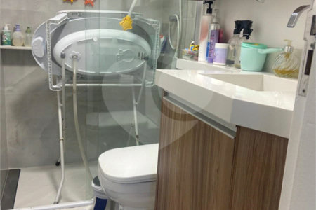 Apartamento à venda com 3 quartos, sendo 1 suíte,  em Vila São Pedro, Santo André, SP