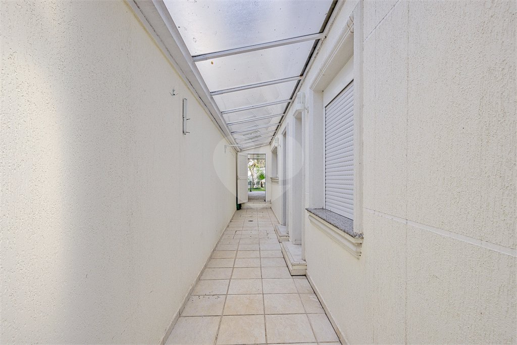 Casa à venda com 4 suítes no condomínio Solar Andaluz, São Paulo - SP