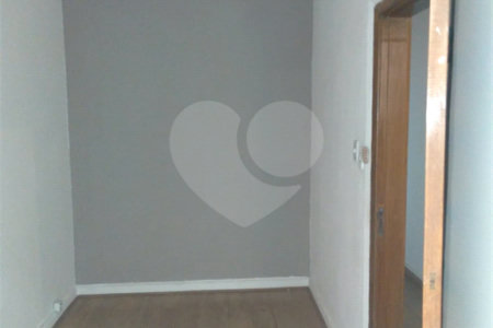 Casa à venda ou para alugar com 5 quartos, sendo 3 suítes, em Cambuci, São Paulo, SP