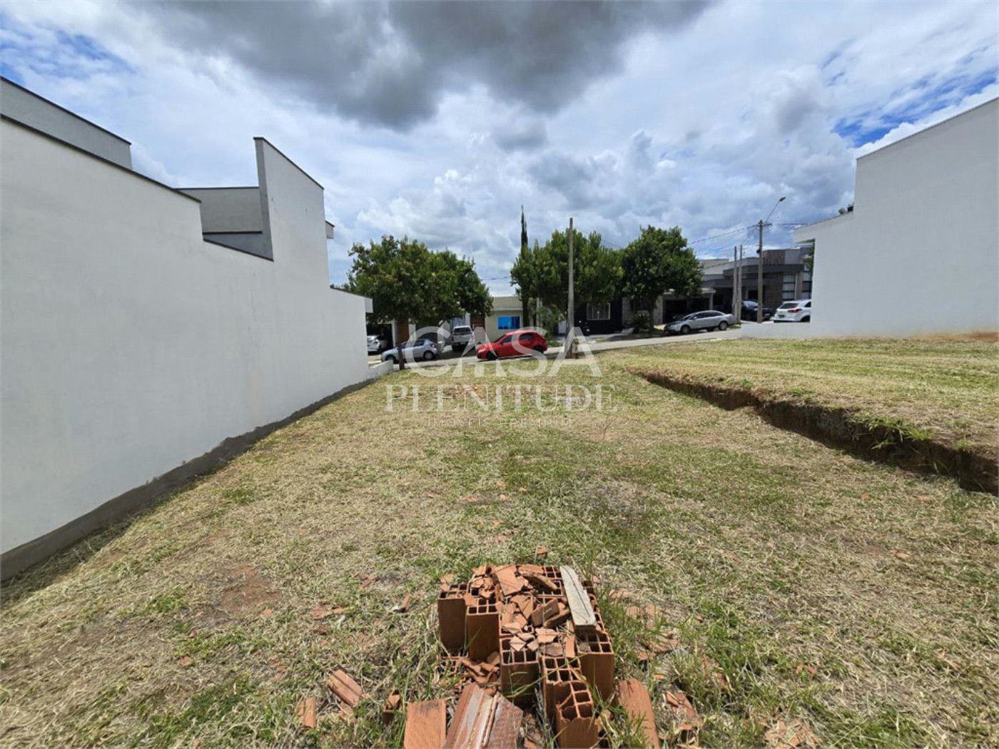 Terreno em condomínio à venda em Cajuru do Sul, Sorocaba, SP