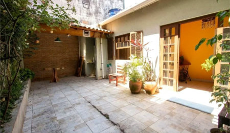 Casa Térrea à venda com 1 suíte em Vila Romana, São Paulo, SP