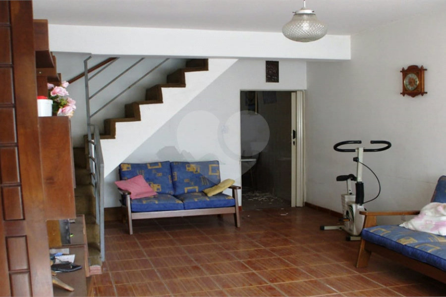 Sobrado à venda com 3 quartos em Santana, São Paulo, SP