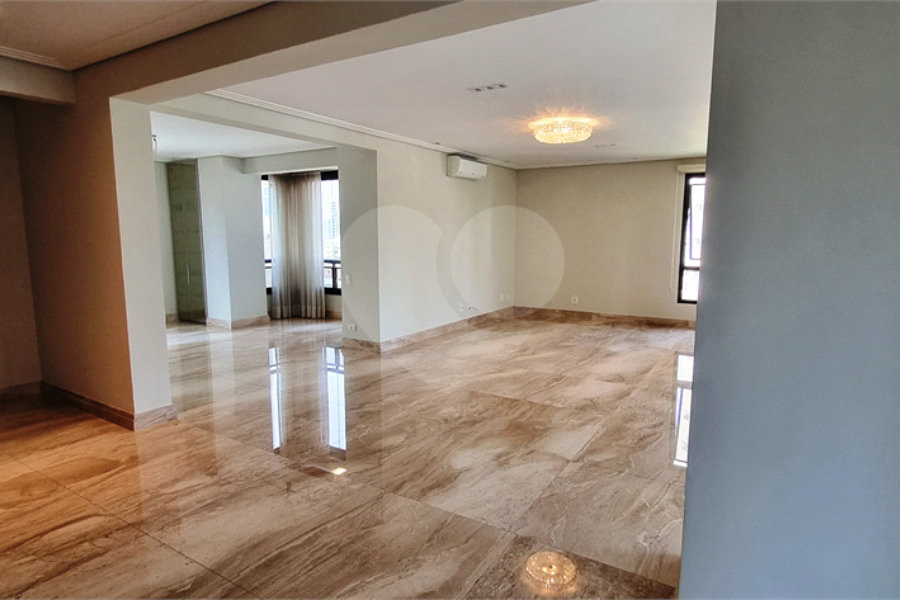 Apartamento à venda com 4 quartos, sendo 3 suítes, em Santana, São Paulo, SP
