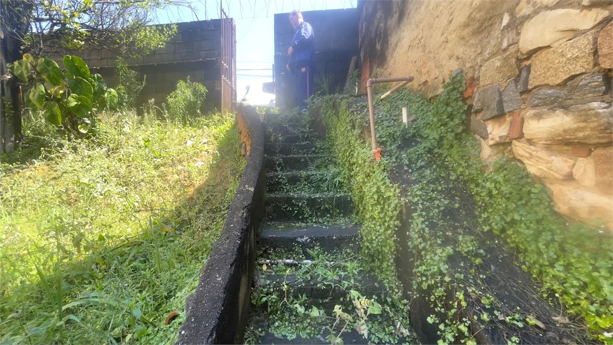 Terreno à venda em Jardim Rizzo, São Paulo, SP