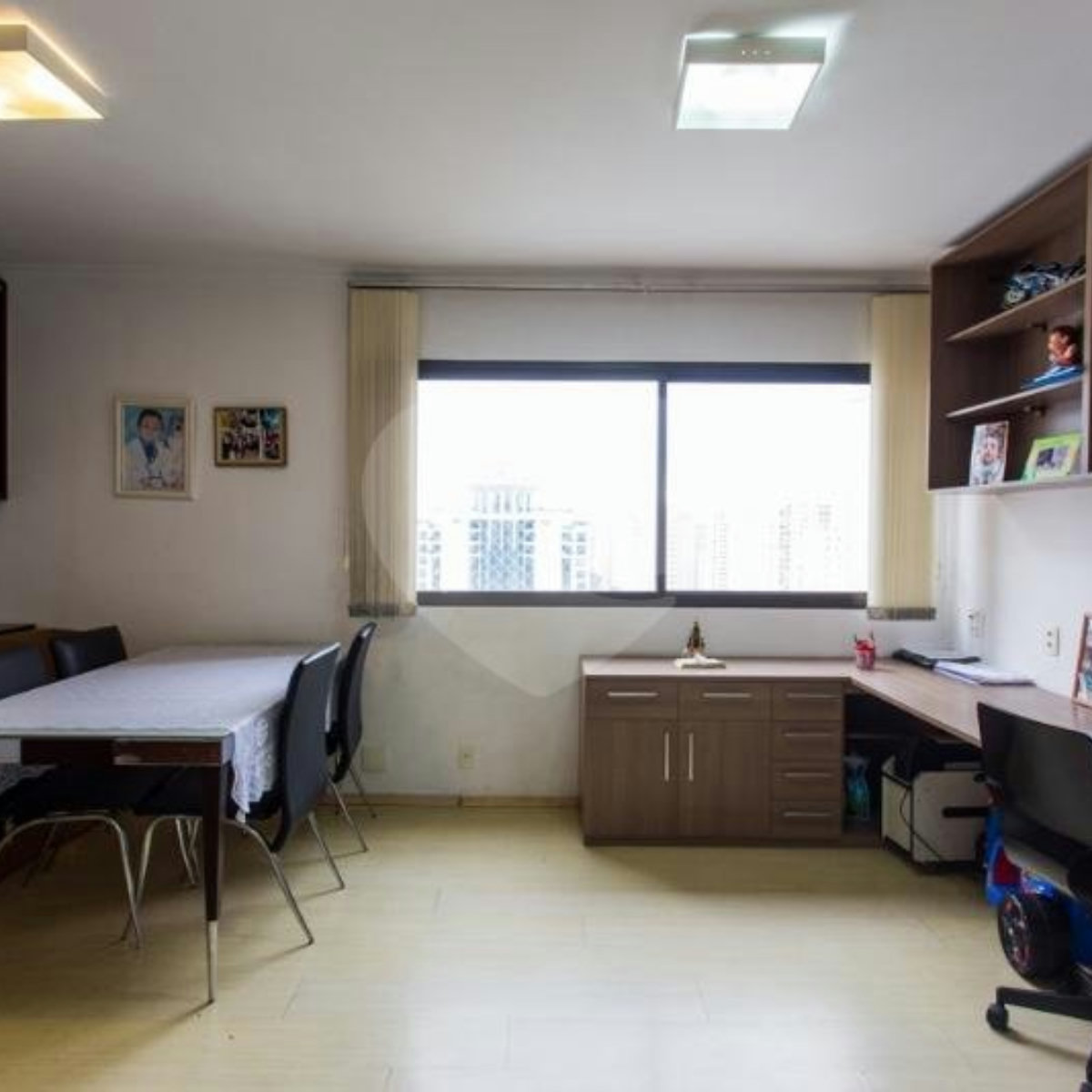 Apartamento à venda com 2 quartos, sendo 1 suíte, em Moema, São Paulo, SP