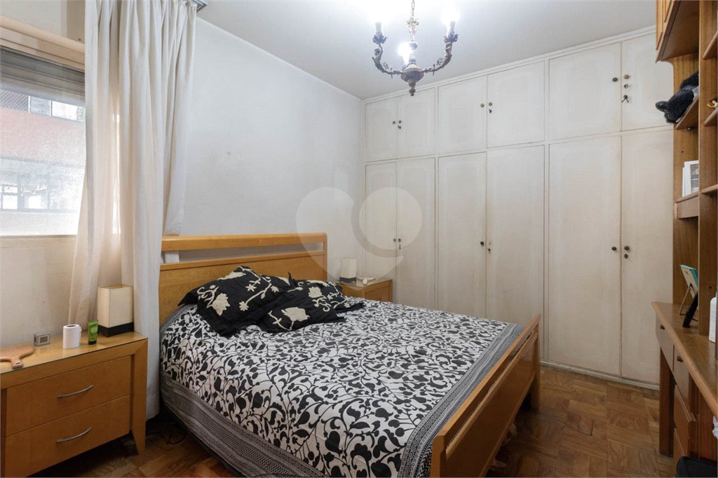 Apartamento à venda com 4 quartos, sendo 1 suíte, em Jardim Paulista, São Paulo, SP