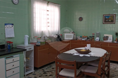 Casa à venda com 4 quartos em Jardim da Glória, São Paulo, SP