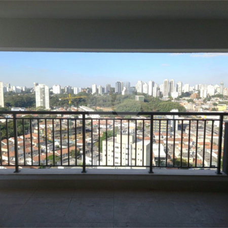 Apartamento à venda com 3 suítes em Jardim Caravelas, São Paulo, SP