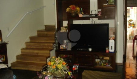 Casa à venda com 4 quartos, sendo 3 suítes,  em Jardim Bonfiglioli, São Paulo, SP