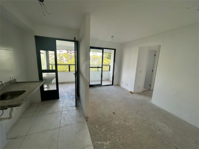 Apartamento à venda com 2 quartos em Morumbi, São Paulo, SP
